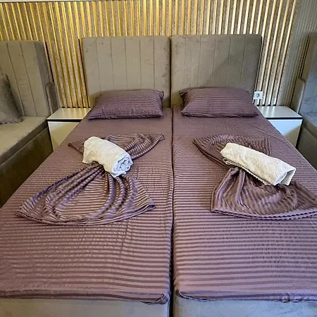 Militara House 3*